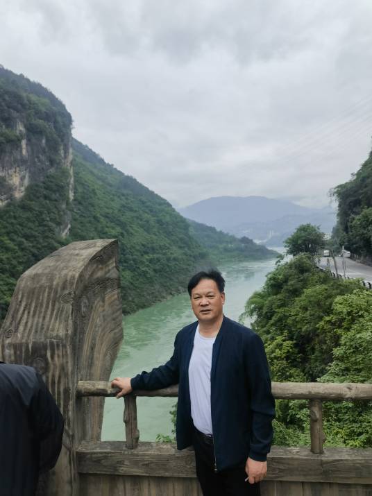 黄水跃