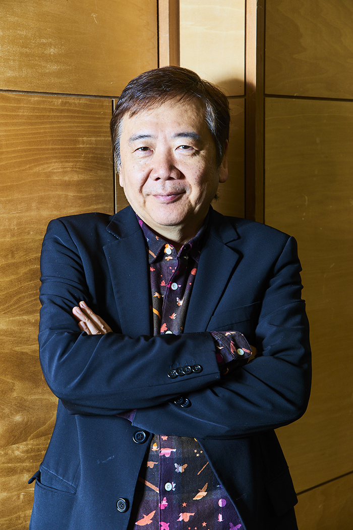 鸿上尚史的图片