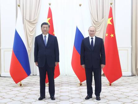普京（右）与习近平（左）（2022年9月15日）