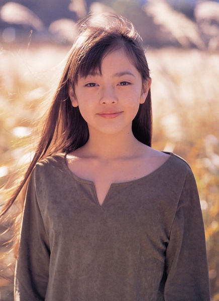 冈本奈月的图片