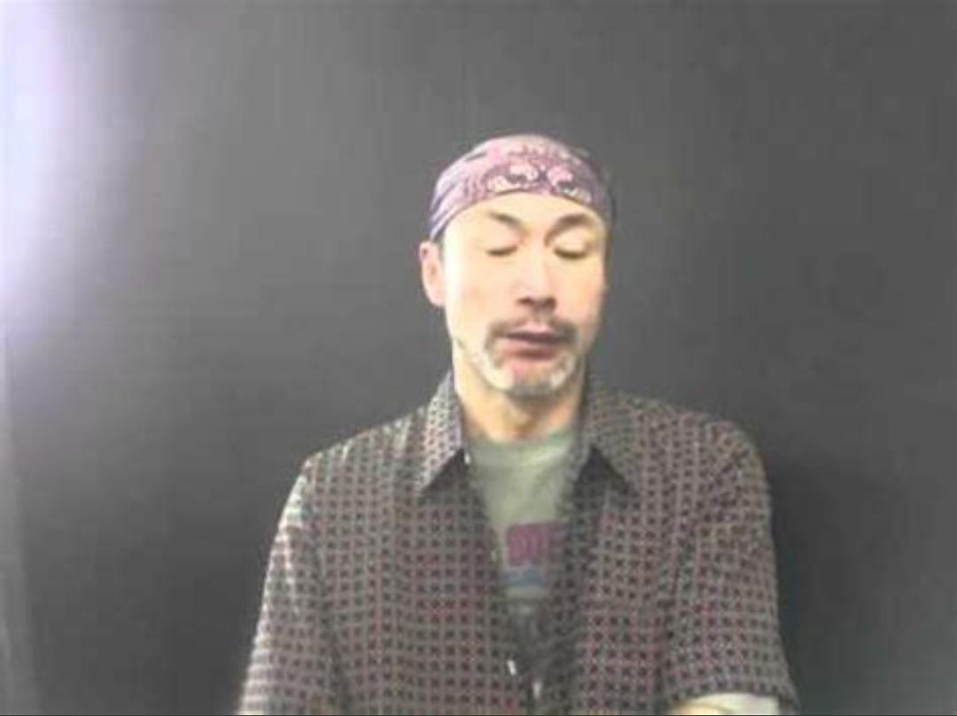 岸博之的图片