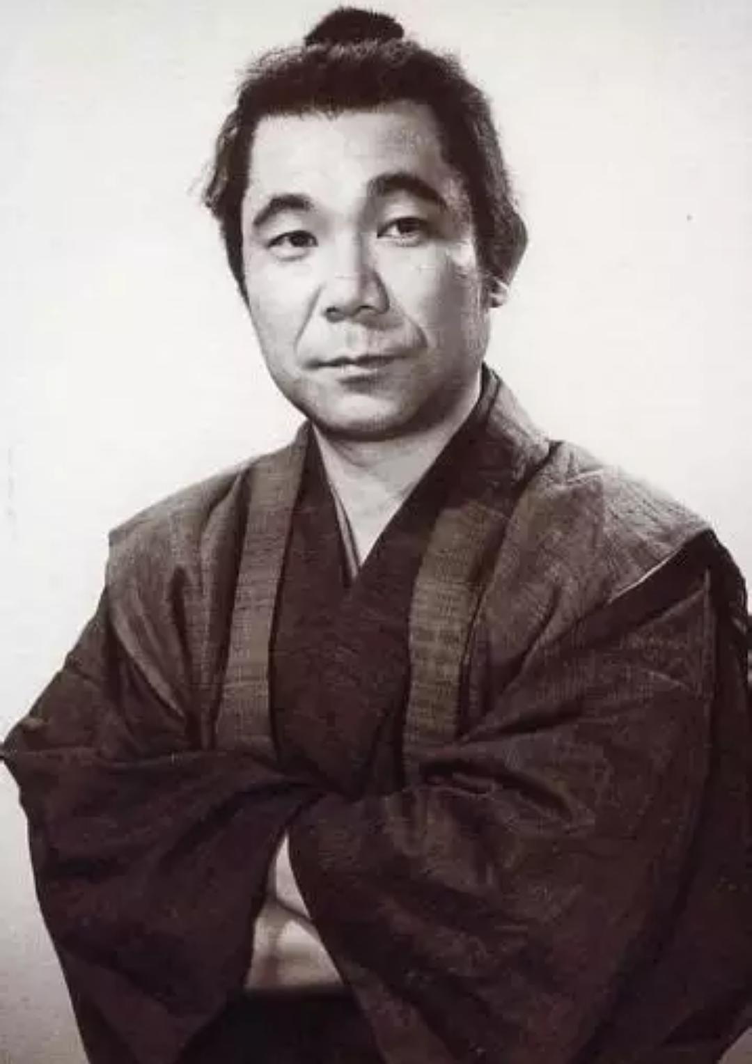 左右田一平的图片