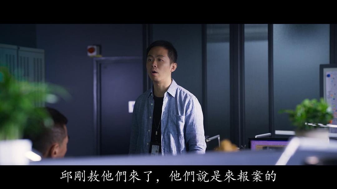卢海鹰的图片