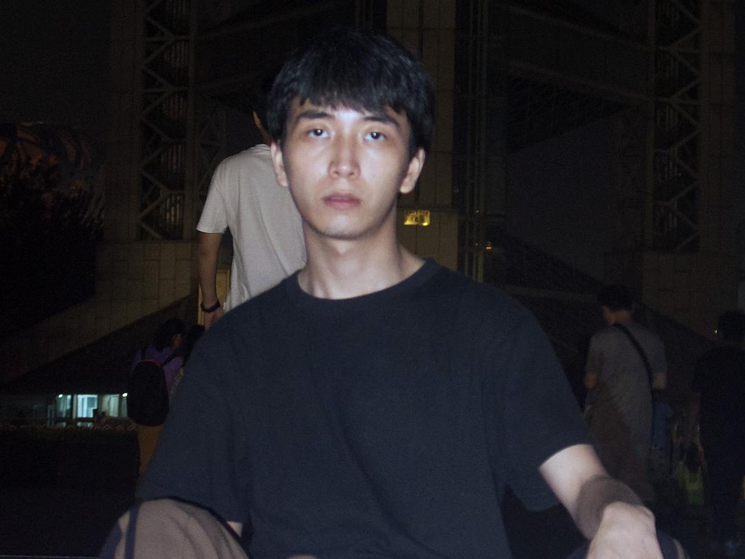 刘艺晨的图片
